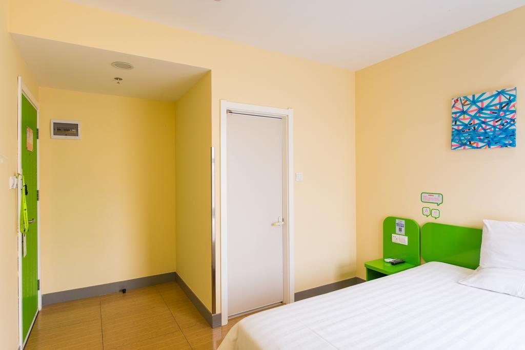Hi Inn Ningbo Tianyi Square Branch Exterior foto